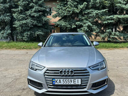 Серый Ауди А4, объемом двигателя 1.98 л и пробегом 96 тыс. км за 25000 $, фото 1 на Automoto.ua