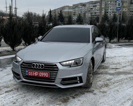 Серый Ауди А4, объемом двигателя 0 л и пробегом 151 тыс. км за 17500 $, фото 1 на Automoto.ua