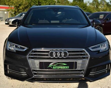 Серый Ауди А4, объемом двигателя 2 л и пробегом 160 тыс. км за 18999 $, фото 1 на Automoto.ua