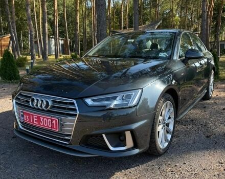 Серый Ауди А4, объемом двигателя 2 л и пробегом 55 тыс. км за 20000 $, фото 1 на Automoto.ua