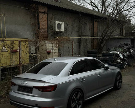 Сірий Ауді А4, об'ємом двигуна 0 л та пробігом 225 тис. км за 12000 $, фото 1 на Automoto.ua