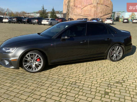 Серый Ауди А4, объемом двигателя 1.98 л и пробегом 113 тыс. км за 27500 $, фото 1 на Automoto.ua