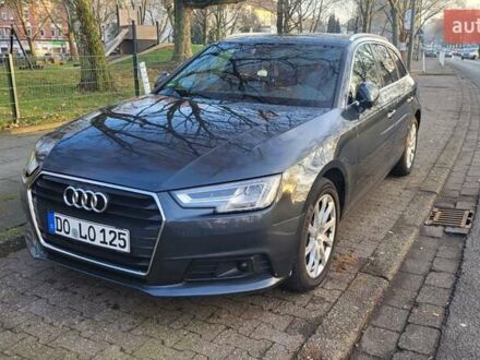 Ауди А4 2018 в Белой Церкве на Automoto.ua Серый Ауди А4, объемом двигателя 2 л и пробегом 160 тыс. км за 17500 $, фото 1 на Automoto.ua