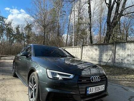 Ауди А4 2018 в Киеве на Automoto.ua Серый Ауди А4, объемом двигателя 2 л и пробегом 46 тыс. км за 29800 $, фото 1 на Automoto.ua