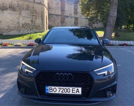 Серый Ауди А4, объемом двигателя 2 л и пробегом 100 тыс. км за 21998 $, фото 1 на Automoto.ua