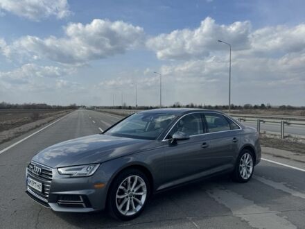 Серый Ауди А4, объемом двигателя 2 л и пробегом 54 тыс. км за 20961 $, фото 1 на Automoto.ua