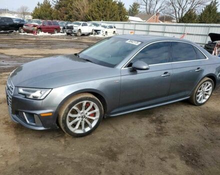 Серый Ауди А4, объемом двигателя 2 л и пробегом 93 тыс. км за 3900 $, фото 1 на Automoto.ua