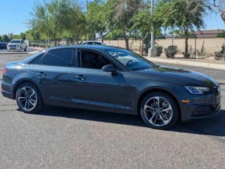 Серый Ауди А4, объемом двигателя 2 л и пробегом 36 тыс. км за 4800 $, фото 1 на Automoto.ua