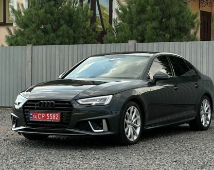 Сірий Ауді А4, об'ємом двигуна 2 л та пробігом 133 тис. км за 19450 $, фото 1 на Automoto.ua