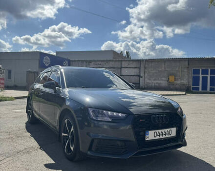 Серый Ауди А4, объемом двигателя 2 л и пробегом 236 тыс. км за 23000 $, фото 1 на Automoto.ua