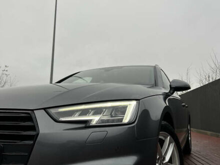 Серый Ауди А4, объемом двигателя 2 л и пробегом 265 тыс. км за 23500 $, фото 1 на Automoto.ua