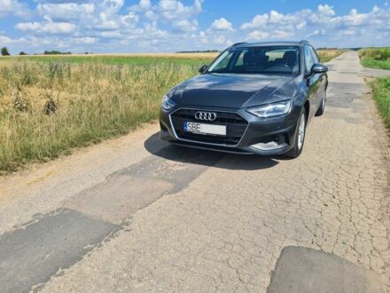Сірий Ауді А4, об'ємом двигуна 2 л та пробігом 149 тис. км за 15800 $, фото 1 на Automoto.ua