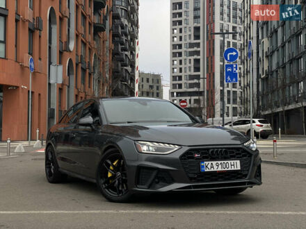 Сірий Ауді А4, об'ємом двигуна 1.98 л та пробігом 67 тис. км за 27999 $, фото 1 на Automoto.ua