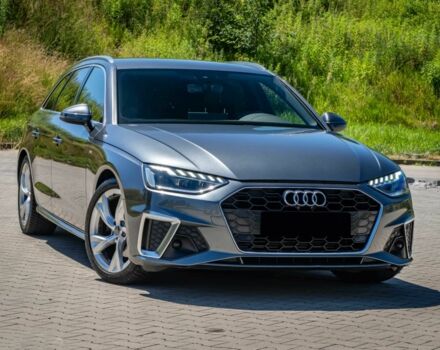Серый Ауди А4, объемом двигателя 2 л и пробегом 36 тыс. км за 16000 $, фото 1 на Automoto.ua
