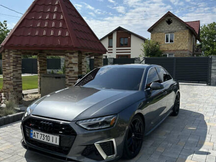 Ауди А4 2020 в Ивано-Франковске на Automoto.ua Серый Ауди А4, объемом двигателя 1.98 л и пробегом 83 тыс. км за 25500 $, фото 1 на Automoto.ua