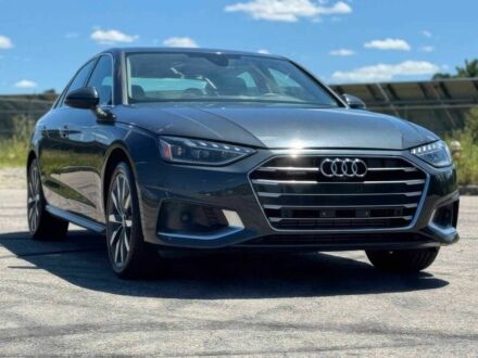 Серый Ауди А4, объемом двигателя 2 л и пробегом 24 тыс. км за 11000 $, фото 1 на Automoto.ua