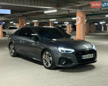 Серый Ауди А4, объемом двигателя 2 л и пробегом 69 тыс. км за 32500 $, фото 1 на Automoto.ua