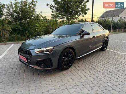 Сірий Ауді А4, об'ємом двигуна 2 л та пробігом 45 тис. км за 27800 $, фото 1 на Automoto.ua