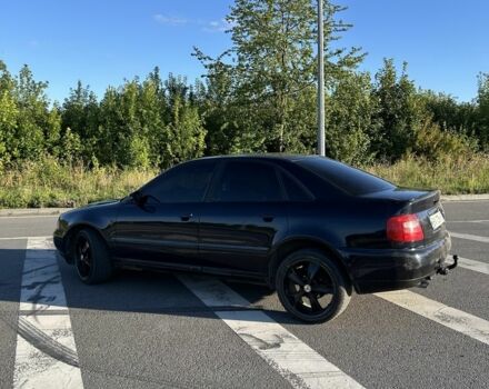 Синій Ауді А4, об'ємом двигуна 1.8 л та пробігом 585 тис. км за 3499 $, фото 5 на Automoto.ua