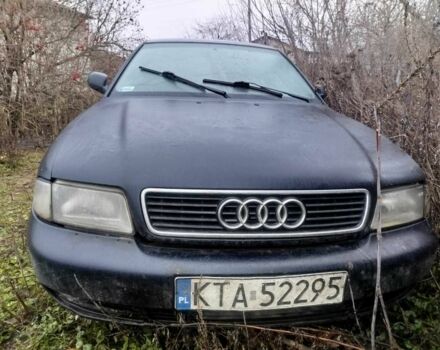 Синий Ауди А4, объемом двигателя 1.8 л и пробегом 340 тыс. км за 355 $, фото 9 на Automoto.ua