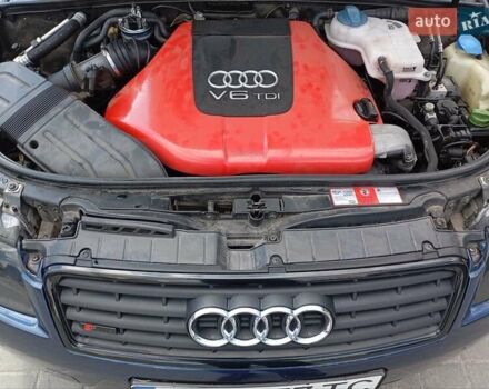 Синий Ауди А4, объемом двигателя 2.5 л и пробегом 248 тыс. км за 4999 $, фото 7 на Automoto.ua