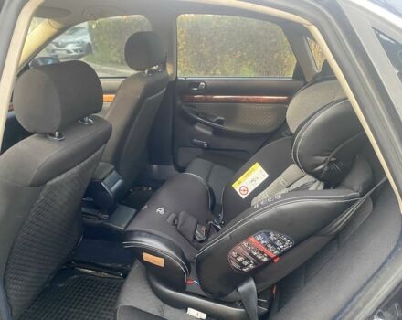 Синій Ауді А4, об'ємом двигуна 1.8 л та пробігом 404 тис. км за 3350 $, фото 7 на Automoto.ua