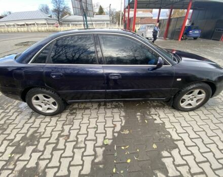 Синій Ауді А4, об'ємом двигуна 1.8 л та пробігом 404 тис. км за 3350 $, фото 4 на Automoto.ua