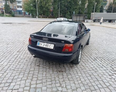 Синій Ауді А4, об'ємом двигуна 1.6 л та пробігом 350 тис. км за 2600 $, фото 3 на Automoto.ua
