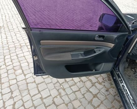 Синій Ауді А4, об'ємом двигуна 1.6 л та пробігом 350 тис. км за 2600 $, фото 7 на Automoto.ua