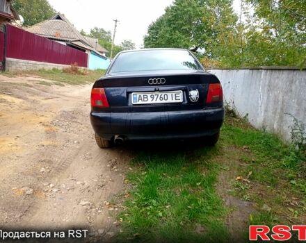Синий Ауди А4, объемом двигателя 1.8 л и пробегом 265 тыс. км за 3699 $, фото 5 на Automoto.ua