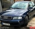 Синий Ауди А4, объемом двигателя 2.6 л и пробегом 340 тыс. км за 1800 $, фото 1 на Automoto.ua