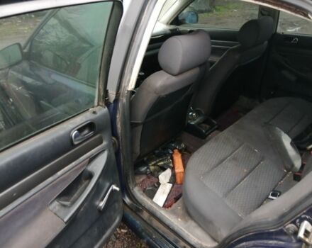 Синий Ауди А4, объемом двигателя 0 л и пробегом 250 тыс. км за 592 $, фото 4 на Automoto.ua