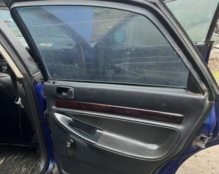 Синий Ауди А4, объемом двигателя 1.8 л и пробегом 200 тыс. км за 2367 $, фото 4 на Automoto.ua