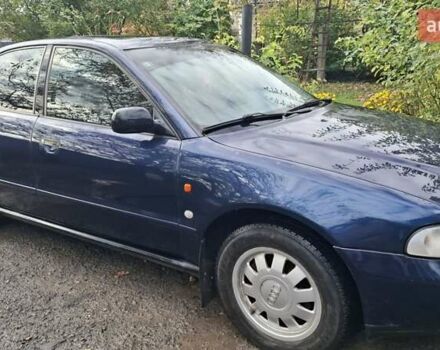 Синий Ауди А4, объемом двигателя 1.8 л и пробегом 310 тыс. км за 3300 $, фото 1 на Automoto.ua