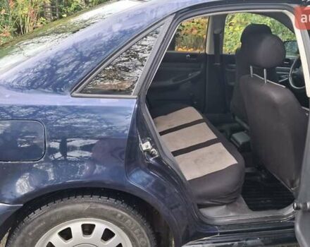 Синий Ауди А4, объемом двигателя 1.8 л и пробегом 310 тыс. км за 3300 $, фото 5 на Automoto.ua