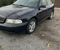 Ауди А4 1995 в Бердичеве на Automoto.ua Синий Ауди А4, объемом двигателя 1.8 л и пробегом 280 тыс. км за 2450 $, фото 1 на Automoto.ua