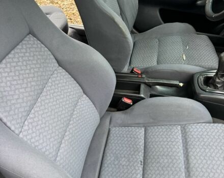 Синий Ауди А4, объемом двигателя 1.8 л и пробегом 400 тыс. км за 1900 $, фото 7 на Automoto.ua