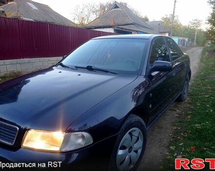 Синий Ауди А4, объемом двигателя 1.8 л и пробегом 265 тыс. км за 3699 $, фото 3 на Automoto.ua