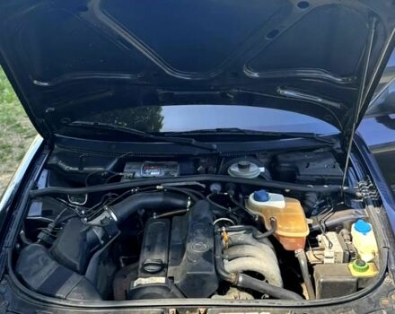 Ауди А4 1995 в Новоукраинке на Automoto.ua Синий Ауди А4, объемом двигателя 1.6 л и пробегом 266 тыс. км за 3300 $, фото 5 на Automoto.ua