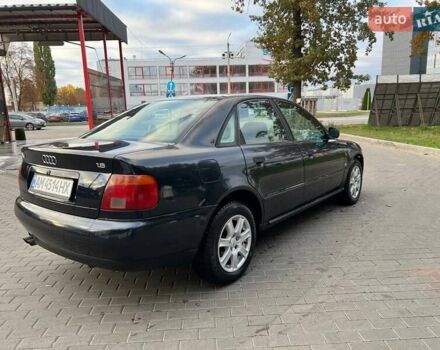 Синий Ауди А4, объемом двигателя 1.8 л и пробегом 300 тыс. км за 2750 $, фото 13 на Automoto.ua