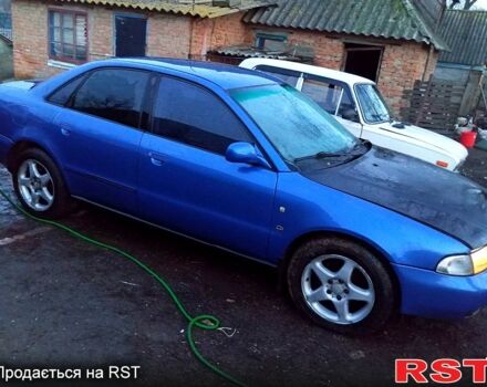 Синий Ауди А4, объемом двигателя 1.8 л и пробегом 0 тыс. км за 1500 $, фото 3 на Automoto.ua