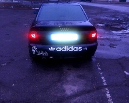 Синій Ауді А4, об'ємом двигуна 1.6 л та пробігом 300 тис. км за 2950 $, фото 11 на Automoto.ua