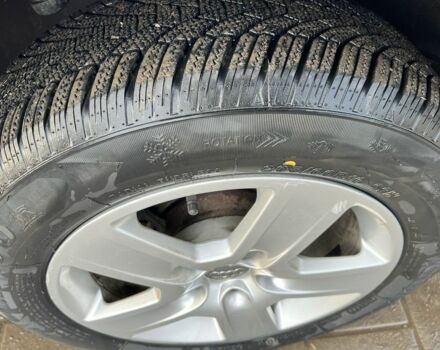 Синий Ауди А4, объемом двигателя 1.6 л и пробегом 300 тыс. км за 2597 $, фото 4 на Automoto.ua