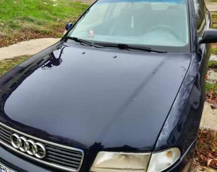 Синий Ауди А4, объемом двигателя 1.6 л и пробегом 25 тыс. км за 2800 $, фото 6 на Automoto.ua