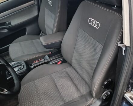 Ауді А4 1996 у Костополе на Automoto.ua Синій Ауді А4, об'ємом двигуна 1.8 л та пробігом 300 тис. км за 3300 $, фото 7 на Automoto.ua