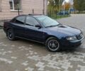 Ауді А4 1996 у Костополе на Automoto.ua Синій Ауді А4, об'ємом двигуна 1.8 л та пробігом 300 тис. км за 3300 $, фото 1 на Automoto.ua