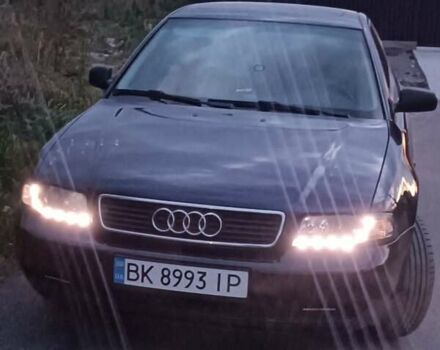 Ауди А4 1996 в Костополе на Automoto.ua Синий Ауди А4, объемом двигателя 1.78 л и пробегом 300 тыс. км за 3300 $, фото 11 на Automoto.ua
