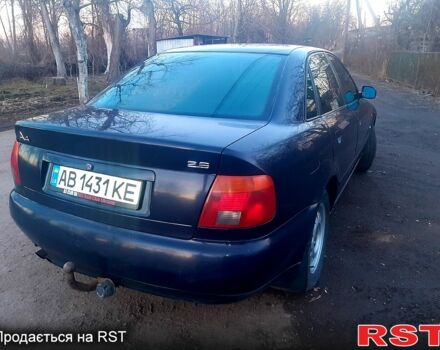 Синий Ауди А4, объемом двигателя 2.6 л и пробегом 237 тыс. км за 2350 $, фото 8 на Automoto.ua