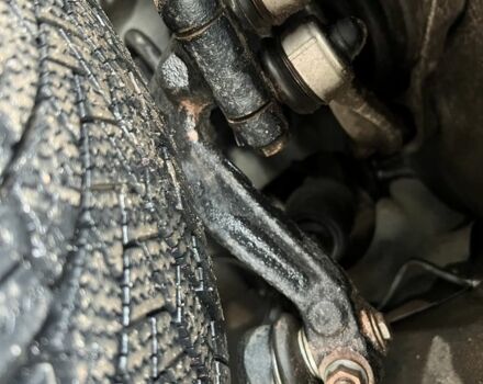 Синий Ауди А4, объемом двигателя 1.6 л и пробегом 300 тыс. км за 2597 $, фото 5 на Automoto.ua