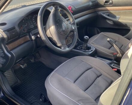 Синій Ауді А4, об'ємом двигуна 1.9 л та пробігом 280 тис. км за 1590 $, фото 4 на Automoto.ua